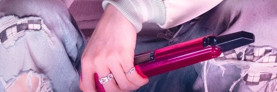 xomozzi's profile banner image