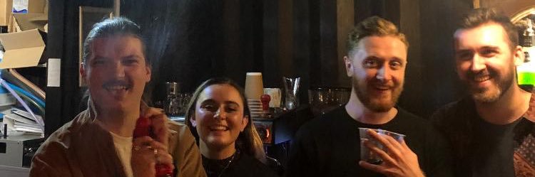 WillDavoo's profile banner image