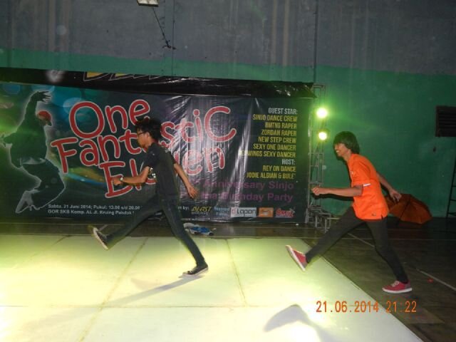 DoubleStepCrew banner