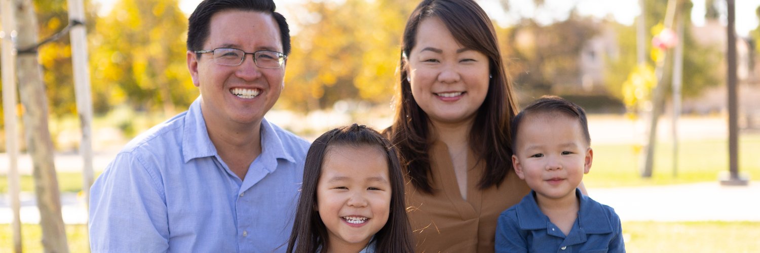 Kent Lee banner