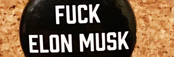 helcruzer's profile banner image