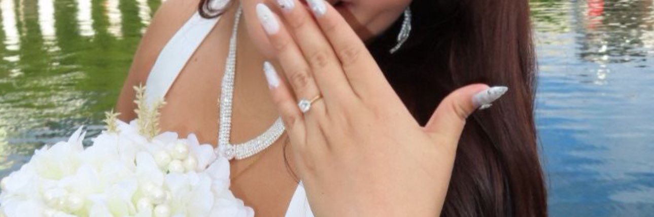 allissonperezc's profile banner image
