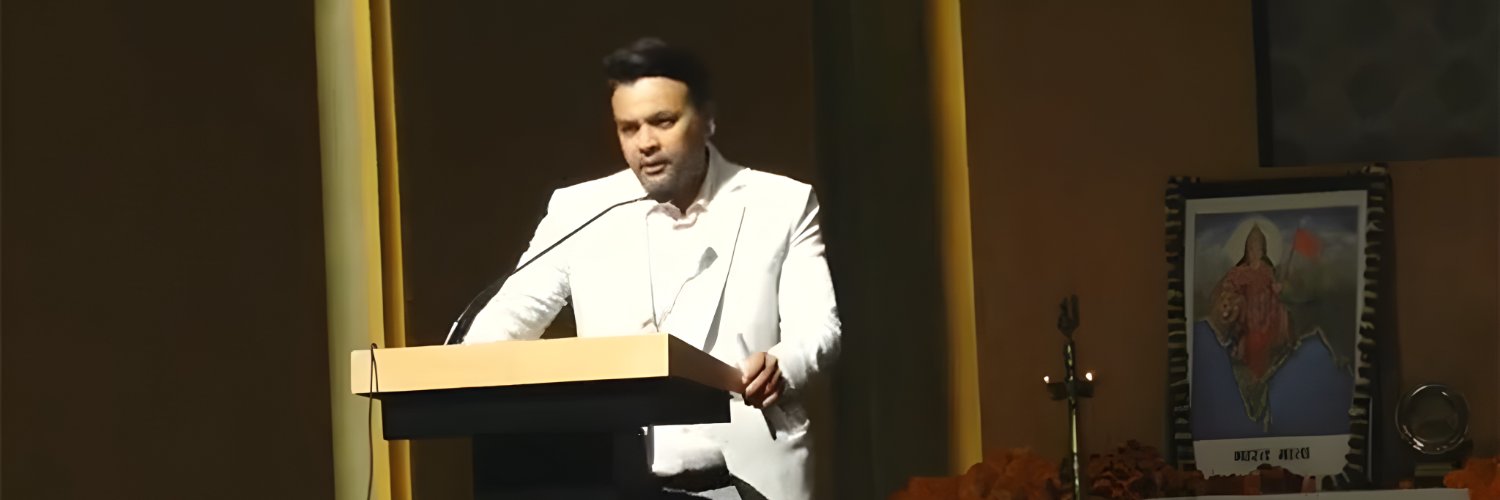 SaurabhT_'s profile banner image
