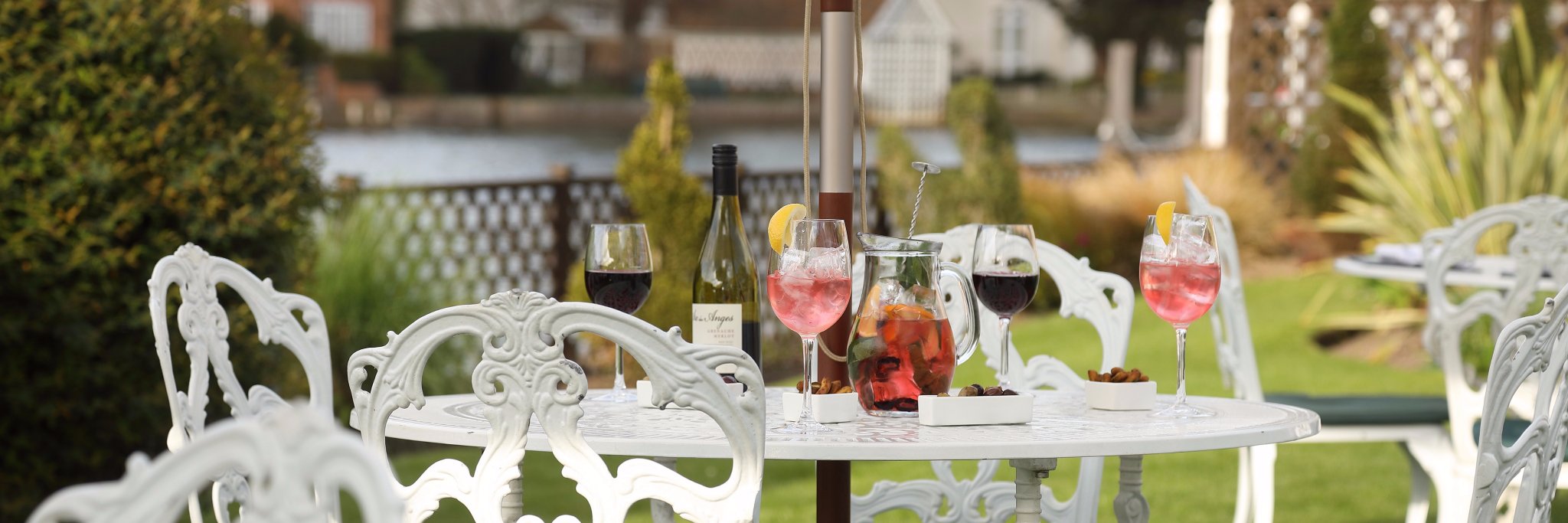 Mac Compleat Angler banner