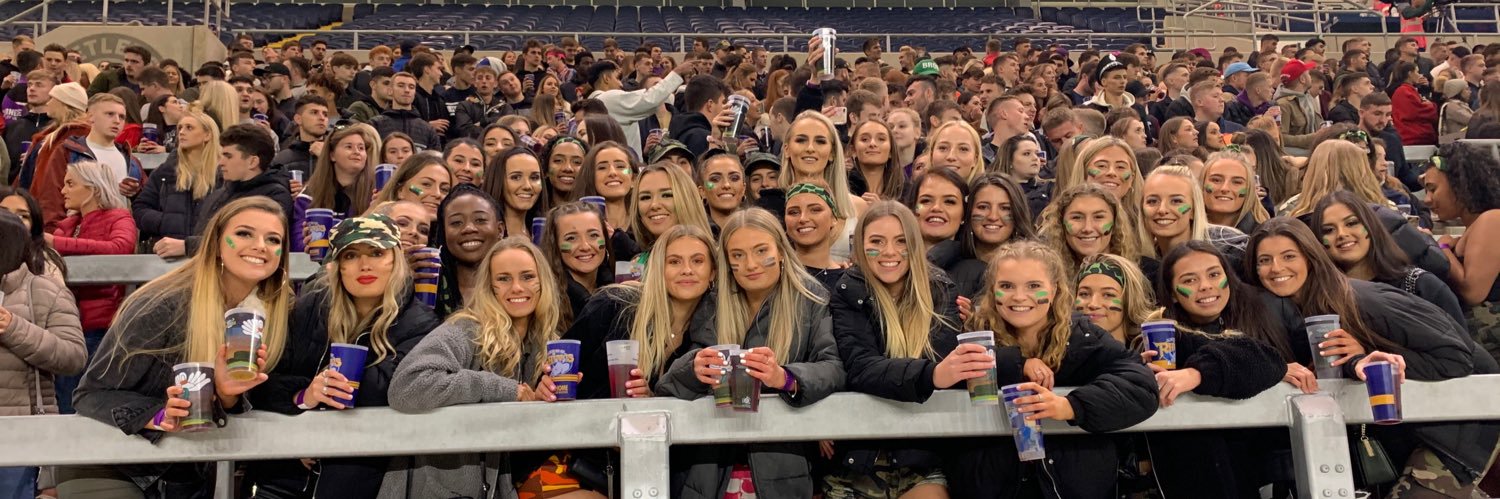 Leeds Beckett Netball banner