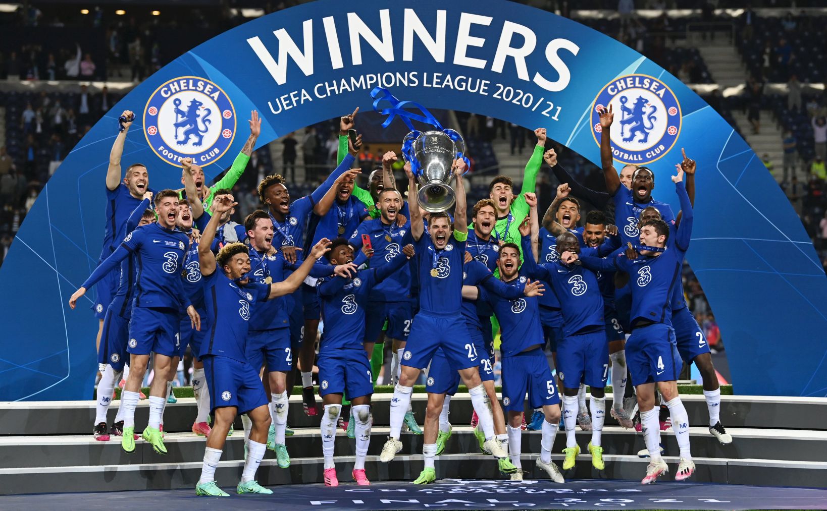 CharlieChyrs's profile banner image