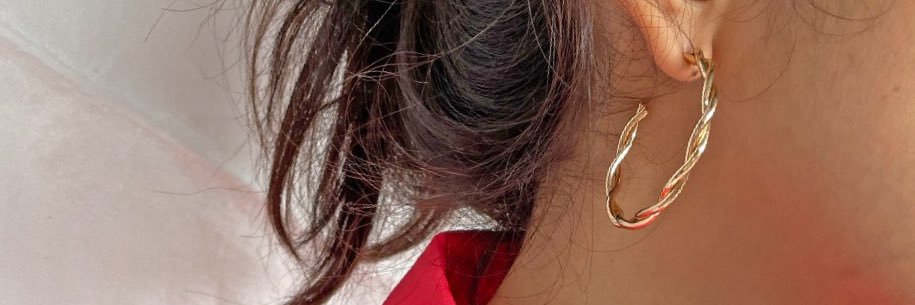 gieaprily's profile banner image