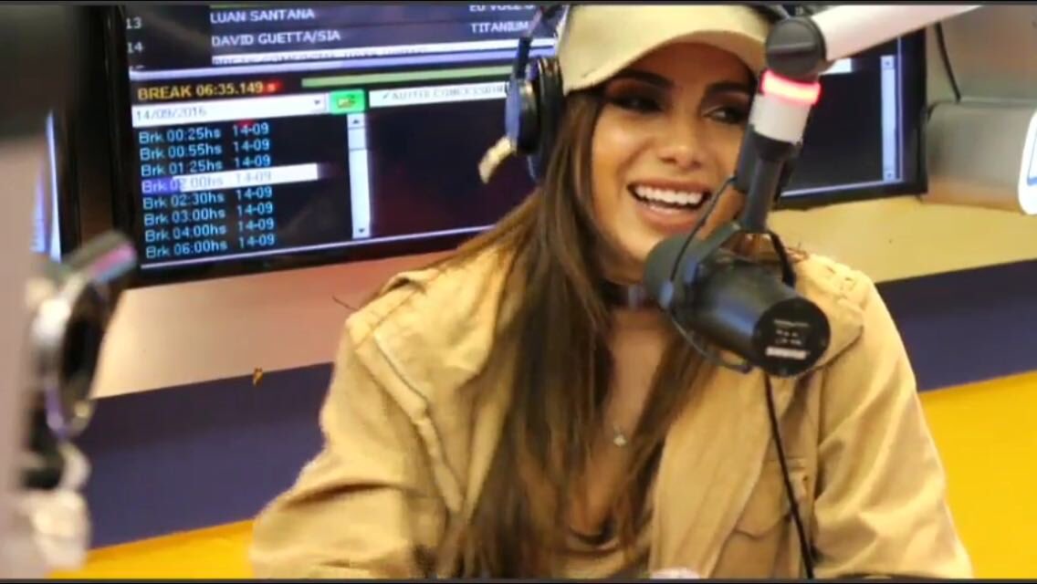 central_anitta7's profile banner image
