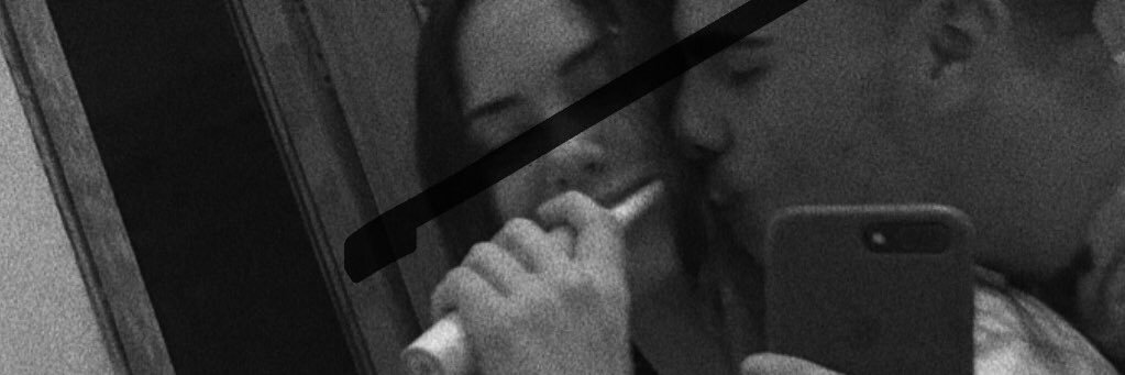 adriinca_'s profile banner image