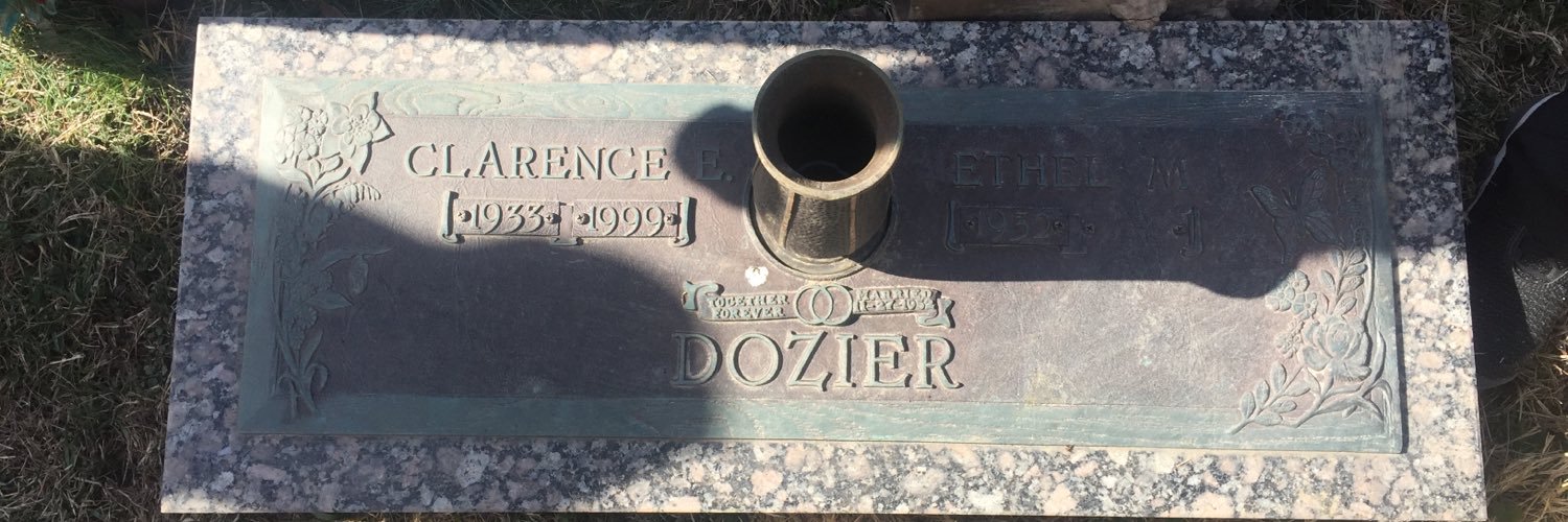 Deme 🧙🏾‍♂️ banner