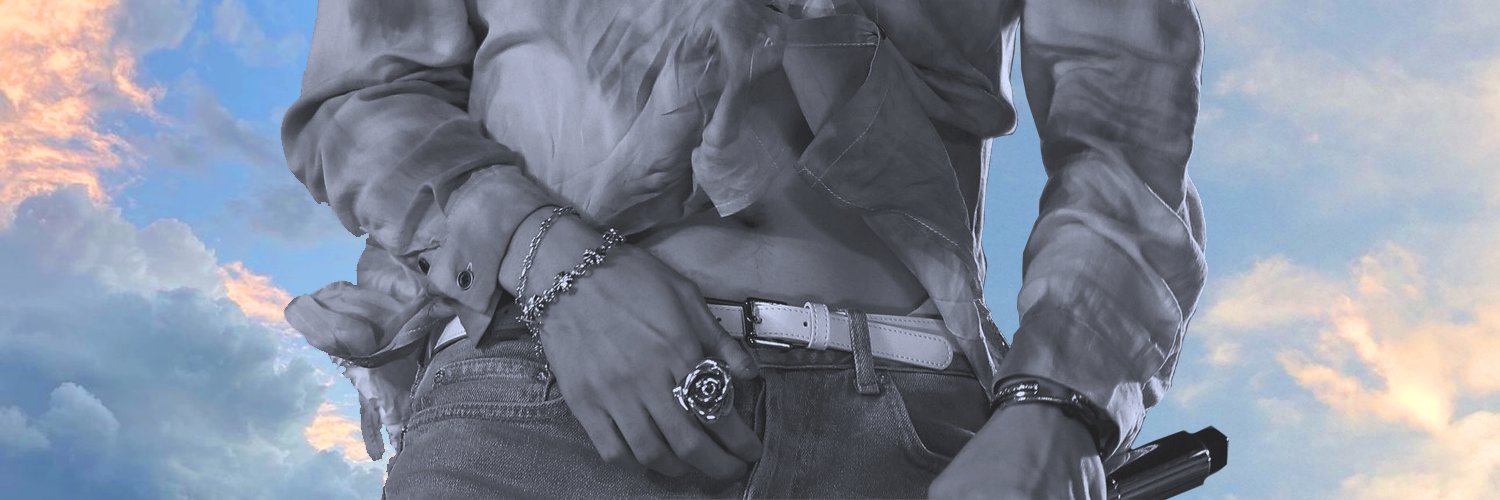 moonminkoo's profile banner image