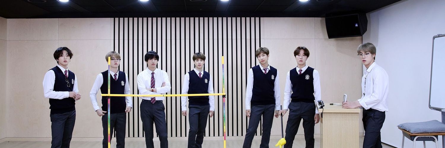 applewml_'s profile banner image