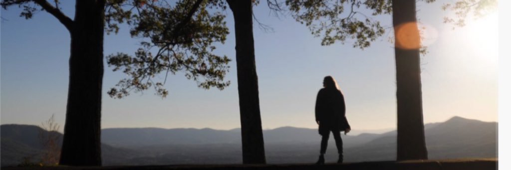 emilycandrews's profile banner image