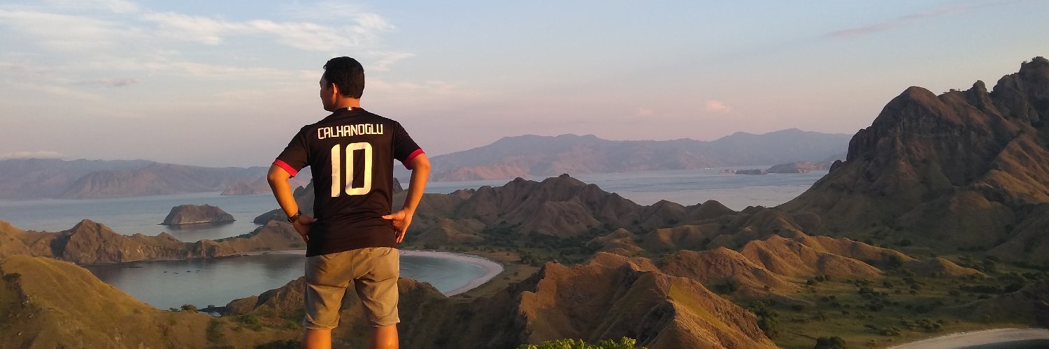 rezazaun's profile banner image