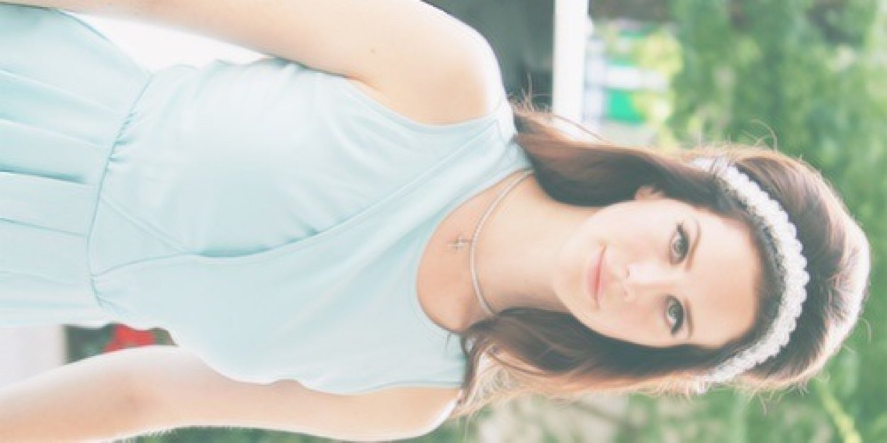 lanadelcries's profile banner image