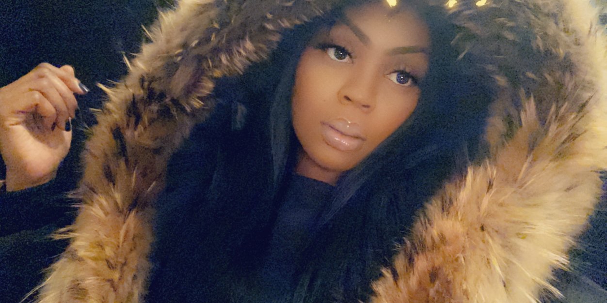 D_theBombshell's profile banner image