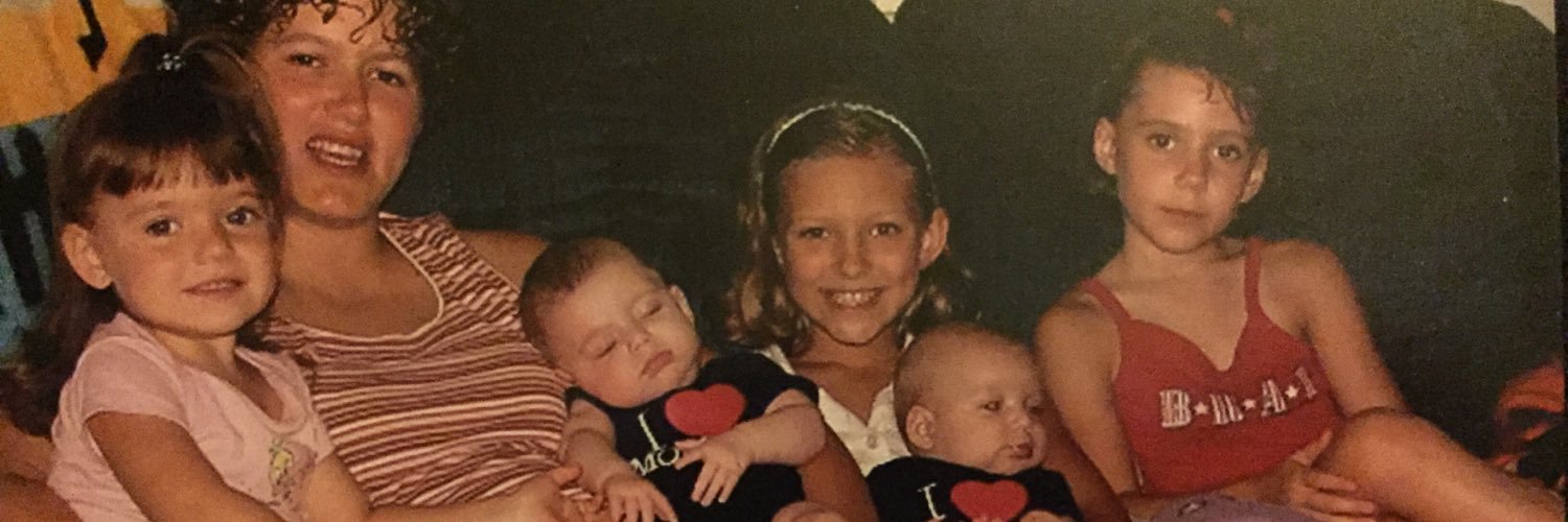 _queensavagee's profile banner image