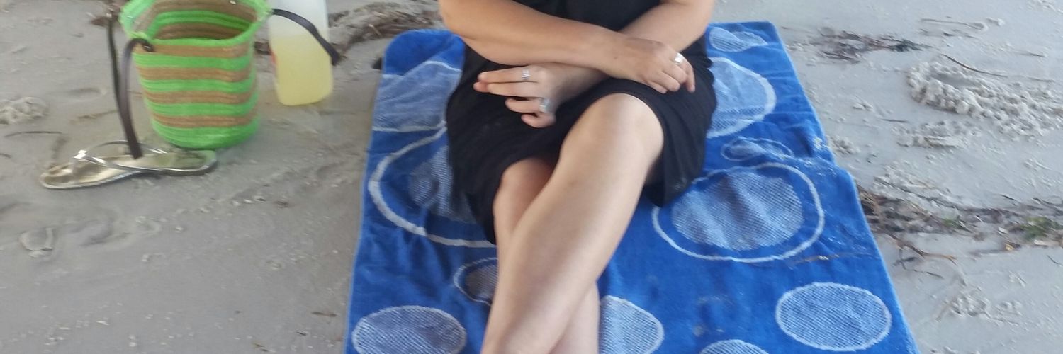 EmilyByron2's profile banner image