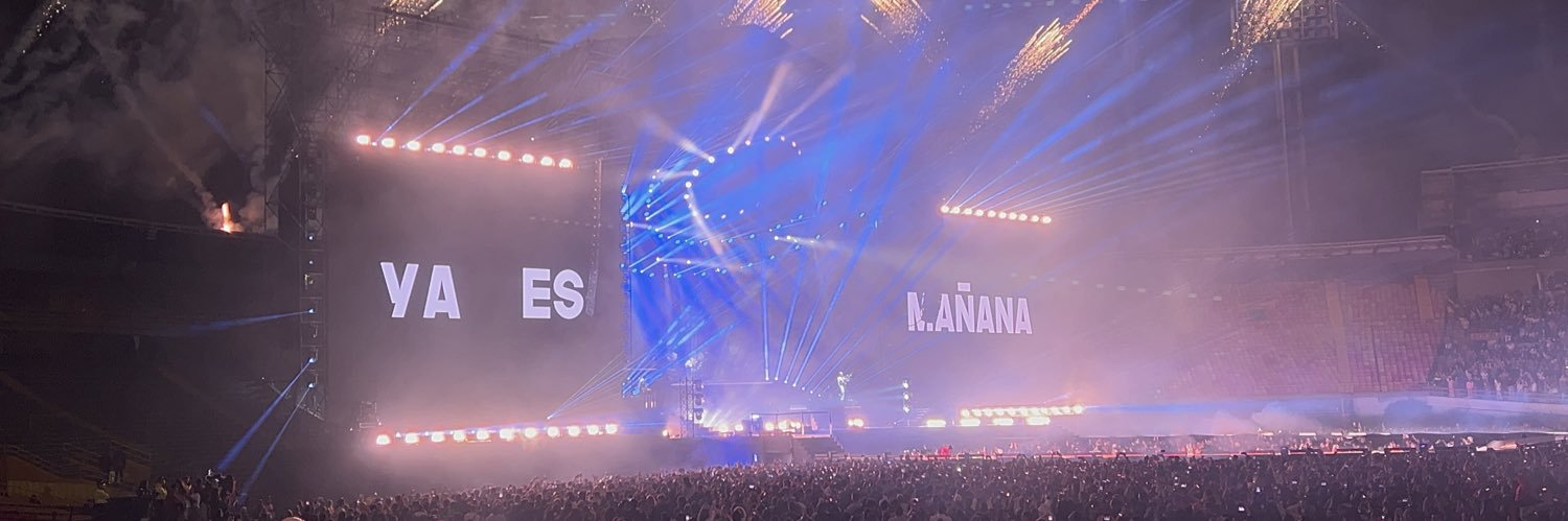 maxanistro's profile banner image