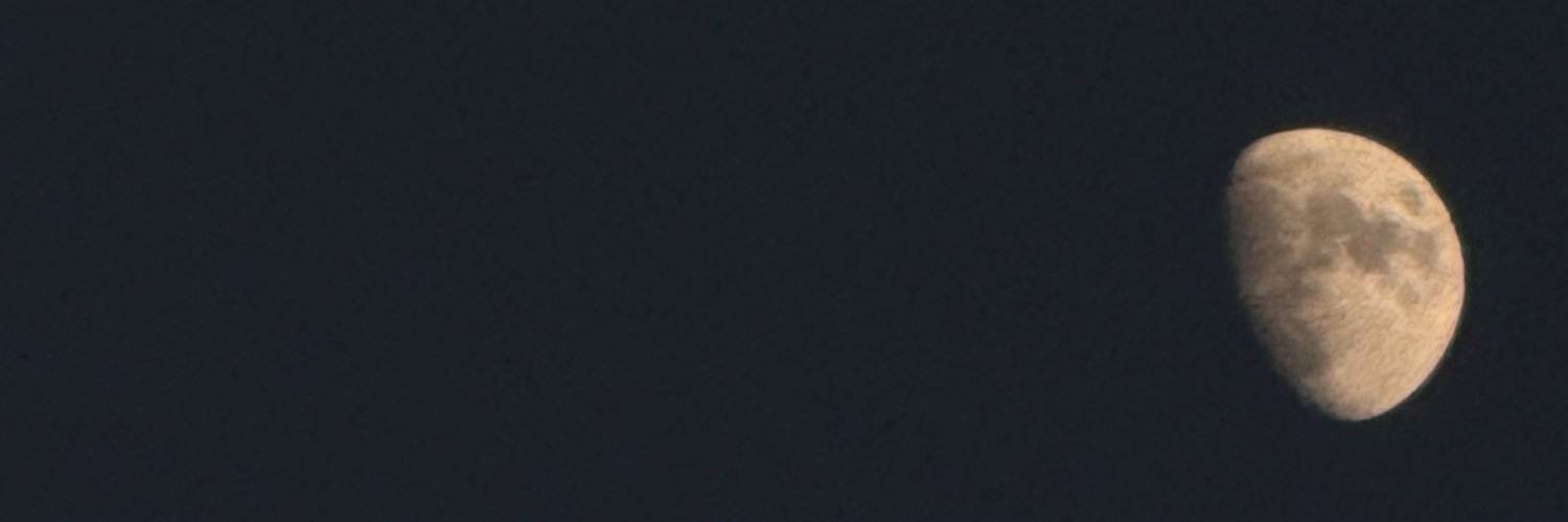 esrabbstn's profile banner image