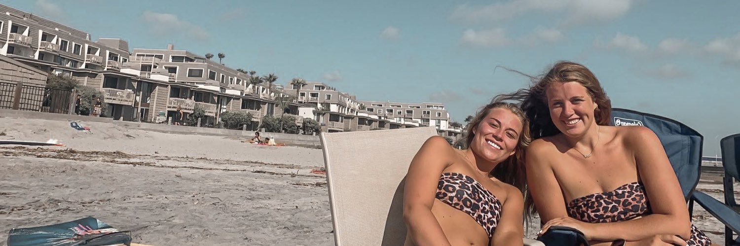 corinnadejong's profile banner image