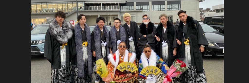 07161811's profile banner image
