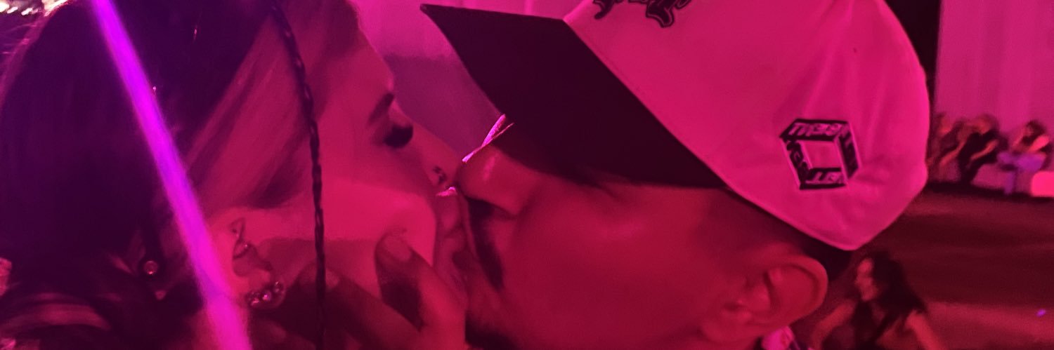 MeredithParra's profile banner image