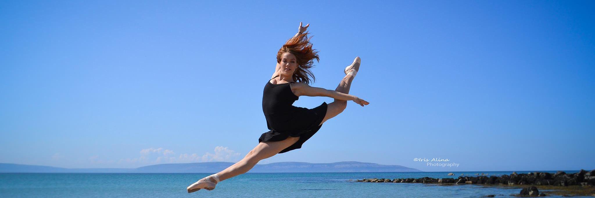 annieglaudane's profile banner image