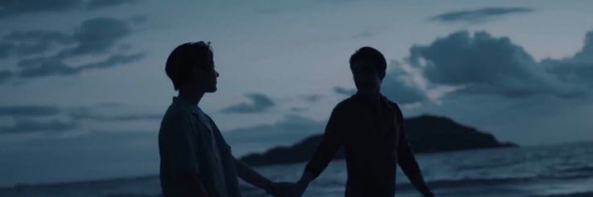 𝘚𝘩𝘪𝘯𝘪𝘯𝘨𝘋𝘦𝘭𝘪𝘨𝘩𝘵 🌷✨ banner