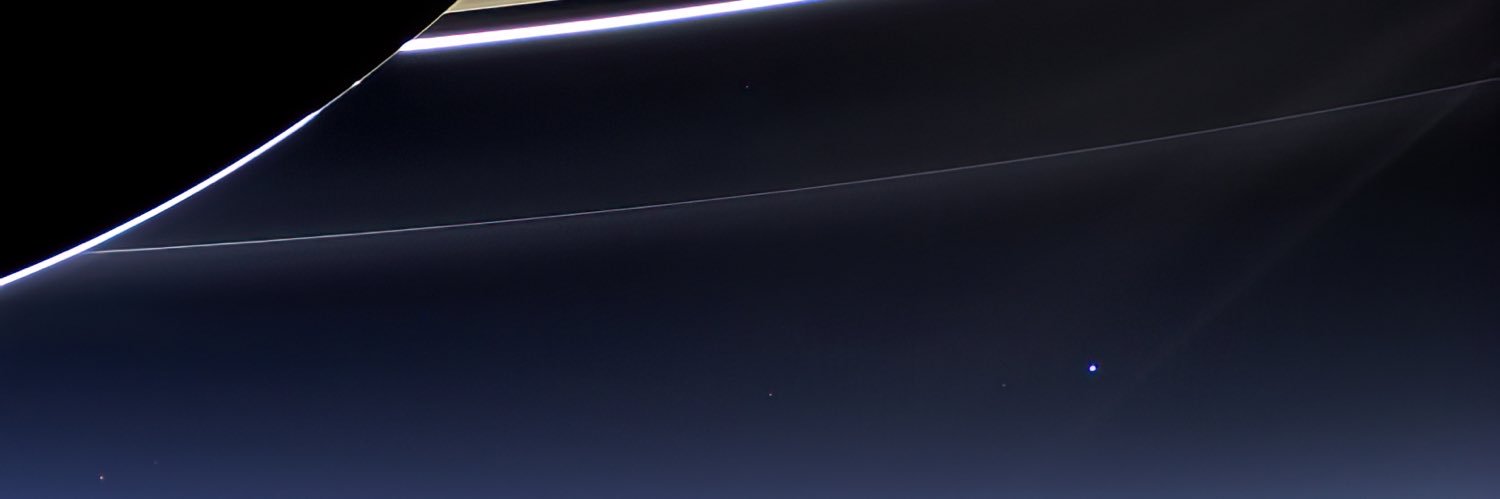 identique_'s profile banner image