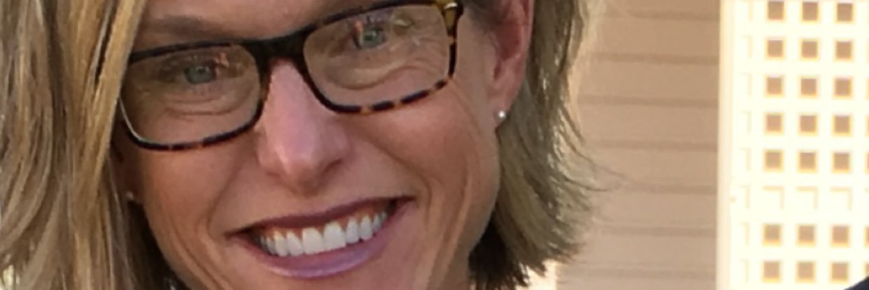 Mindyprof's profile banner image
