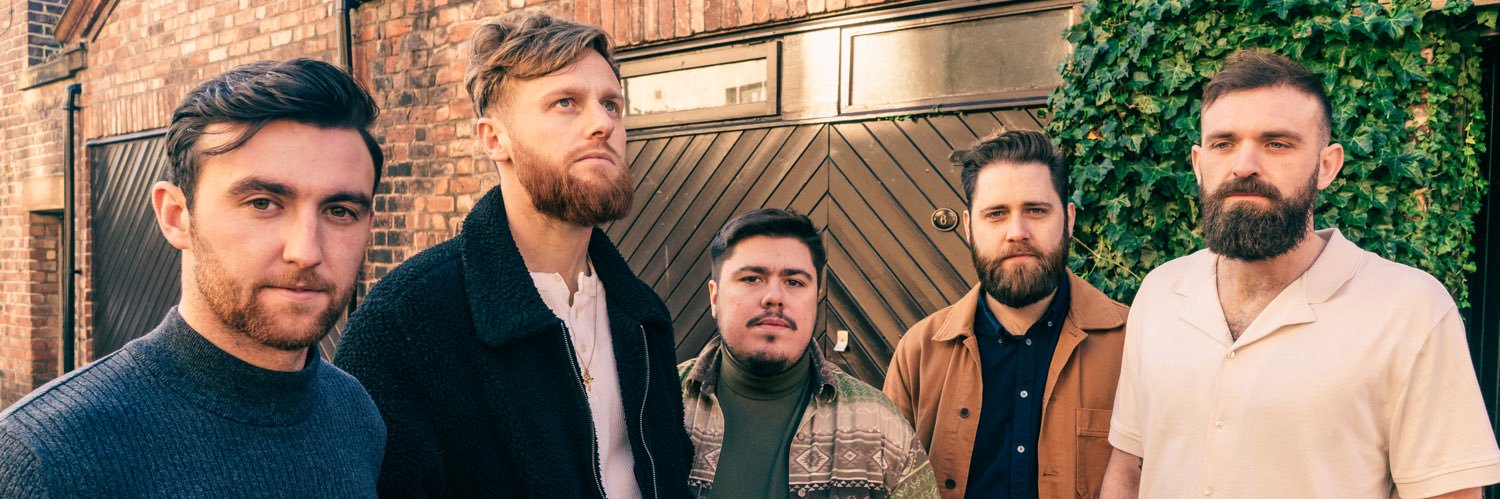 The Hummingbirds banner