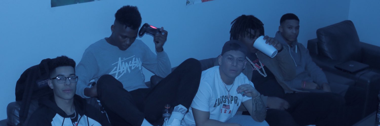 d_snackz's profile banner image
