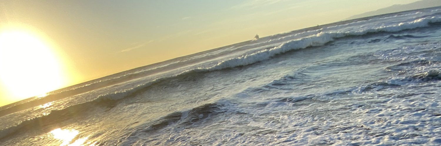 A_M0's profile banner image