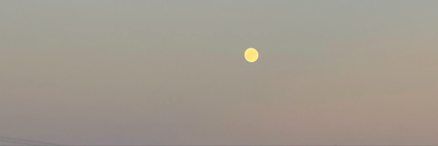 claucjg's profile banner image