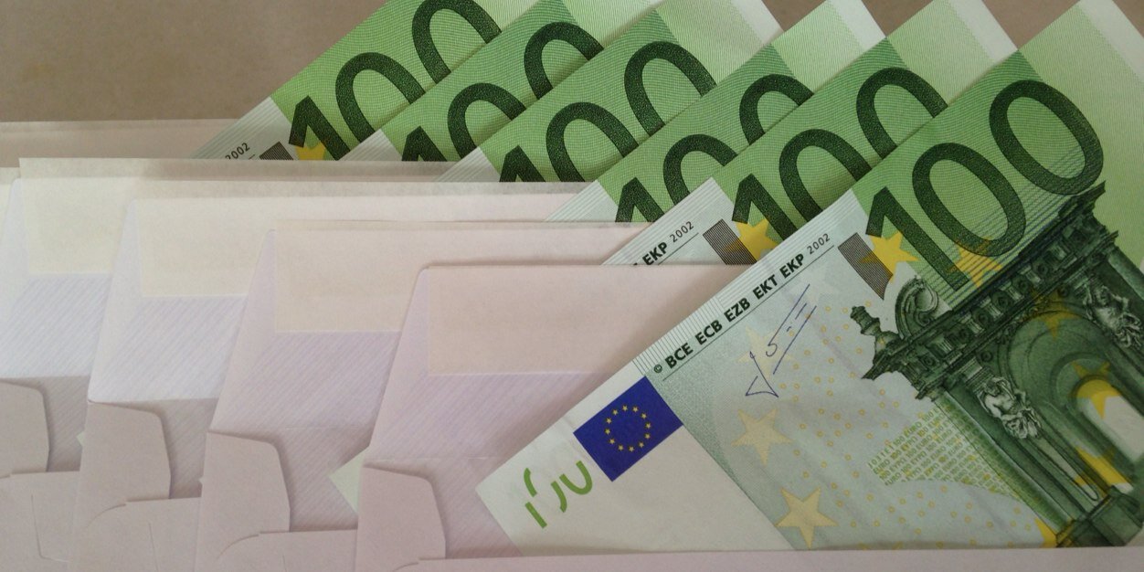 HiddenCashSpain's profile banner image