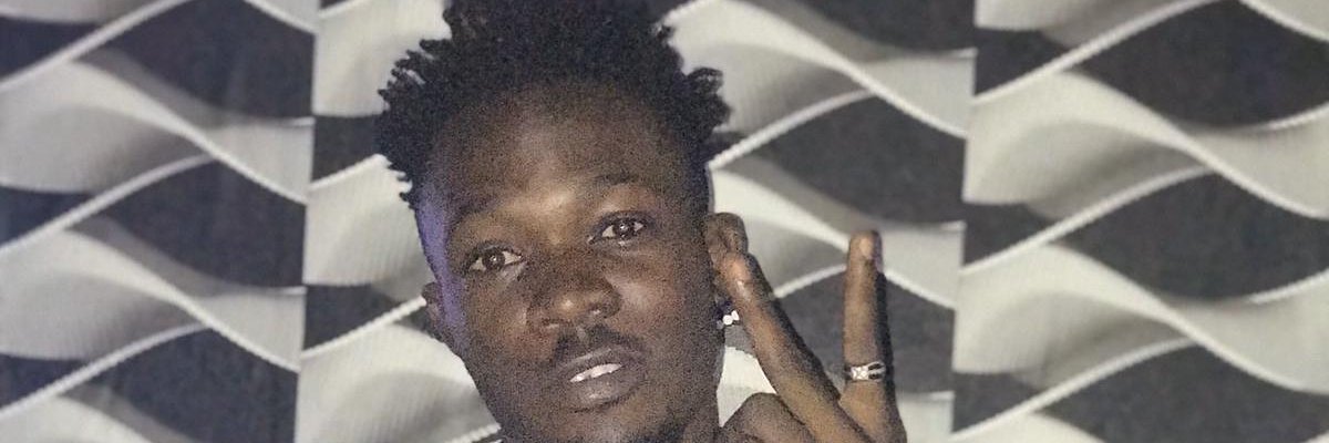 Schoolboizee's profile banner image