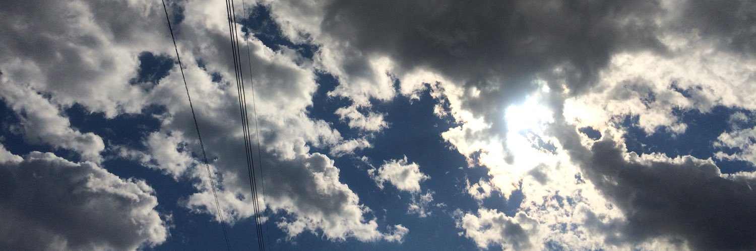 ino_August's profile banner image