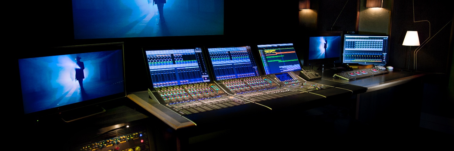 Label_42's profile banner image