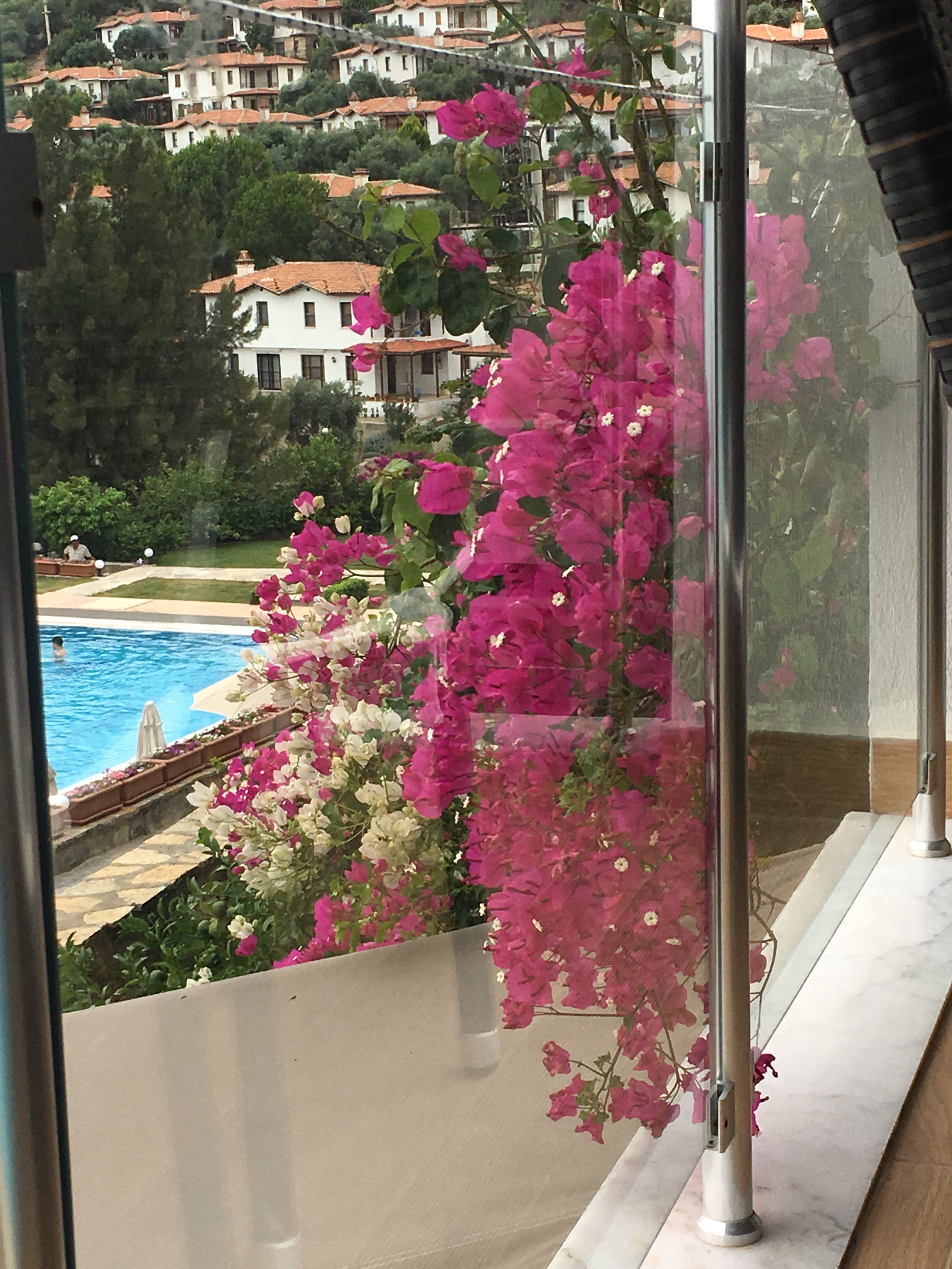 Derya041011's profile banner image