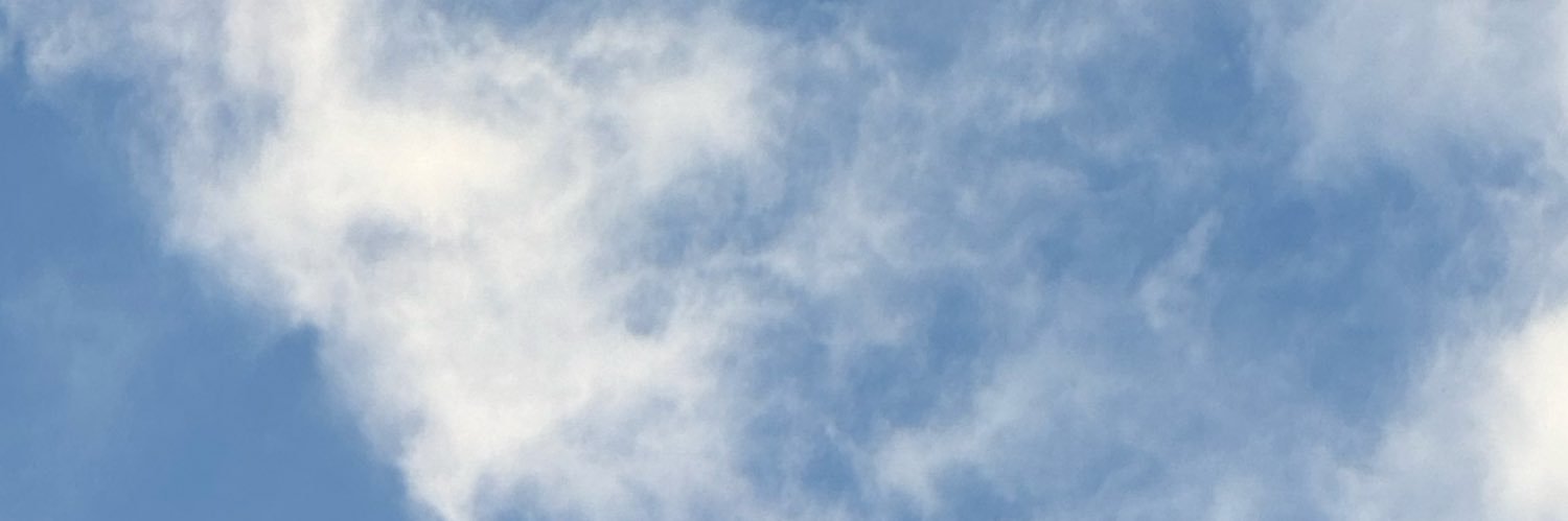lucyheard_'s profile banner image
