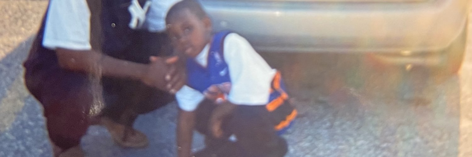 lit_adee's profile banner image