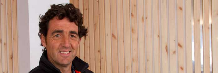 Tomas Carbonell banner