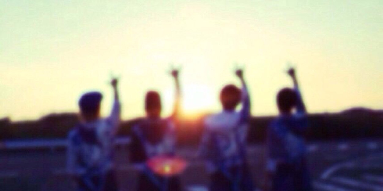 llOZ_M's profile banner image