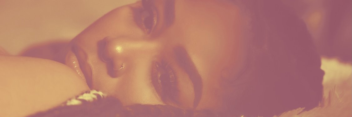 YOUR FVRT GRL banner