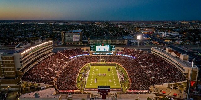 Fbarela822's profile banner image