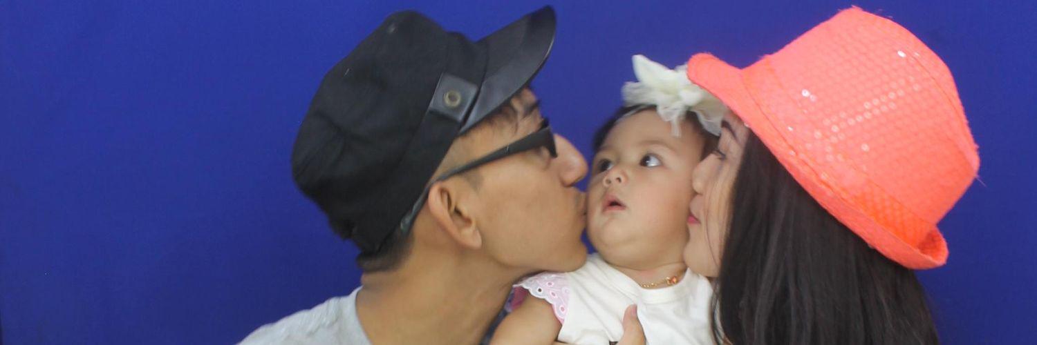 dheraagoeng's profile banner image