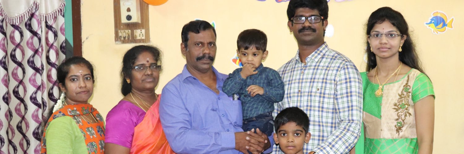 vignesh_vadivel's profile banner image