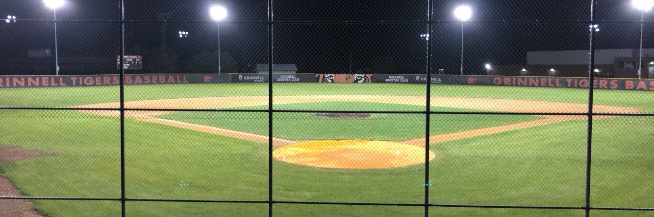 Grinnell Baseball banner