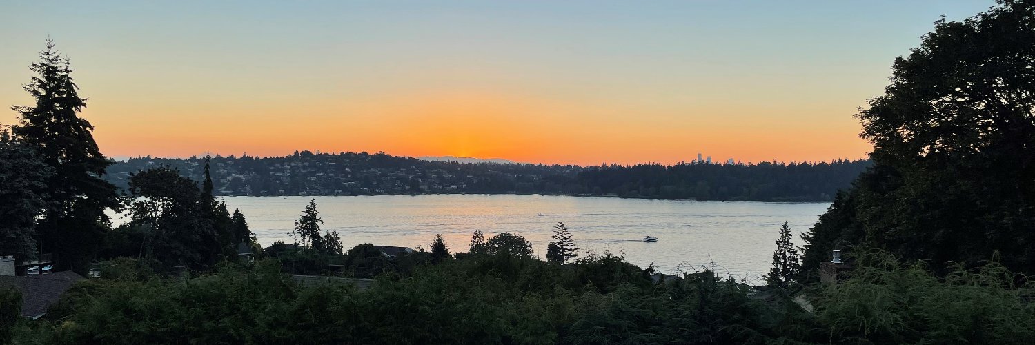 Warwick Simons banner